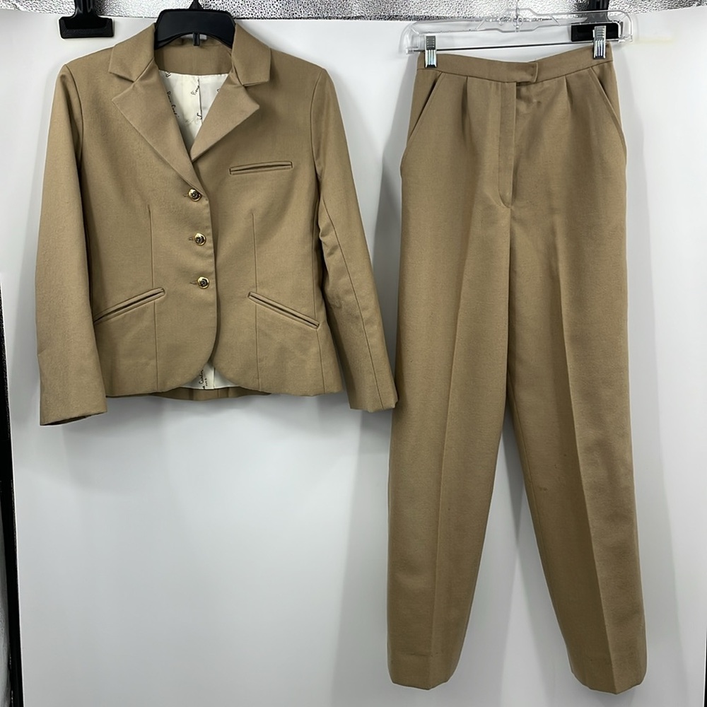 Vintage 70’s Pierre Cardin New York Paris 2pc tan power  suit MEASUREMENTS